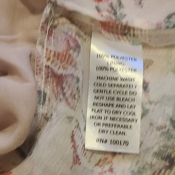 Adrienne Vittadini Ruffle Floral Top, Cream & Pink Floral, Small - Picture 8 of 9